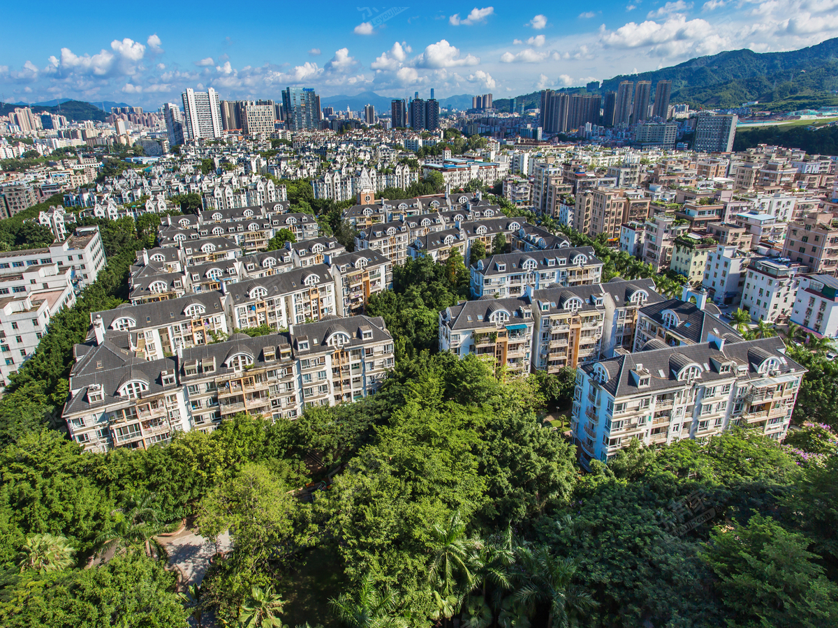 丽湖花园，城市中的静谧绿洲