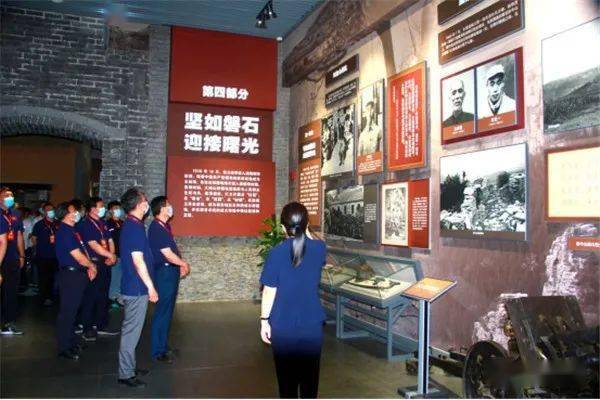 满地红图库,记录中国革命历史的红色记忆满地红图库77880铁算玩法优势