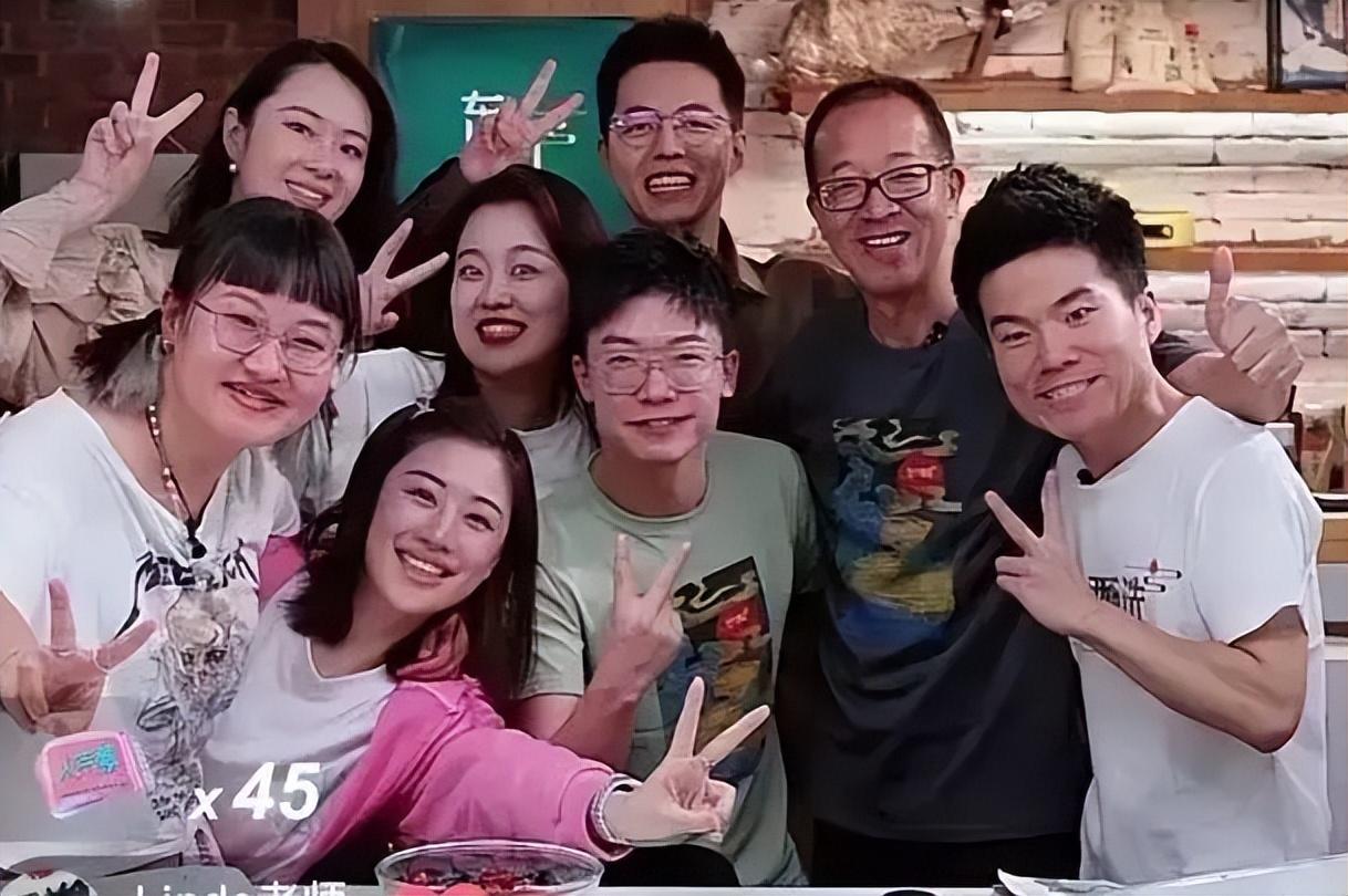 东方甄选，顿老师的魅力之旅东方甄选顿顿老师简介身高