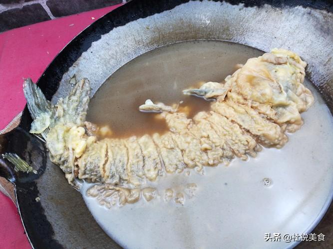 侉炖鱼的家常做法视频,解锁餐桌上的美味秘诀侉炖鱼的家常做法窍门