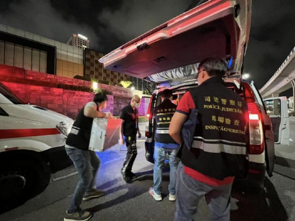 澳门六叔最新现状，网络热议与真相揭秘的背后故事（含图片、视频）在线看全解析文章有没有澳门六叔的资料